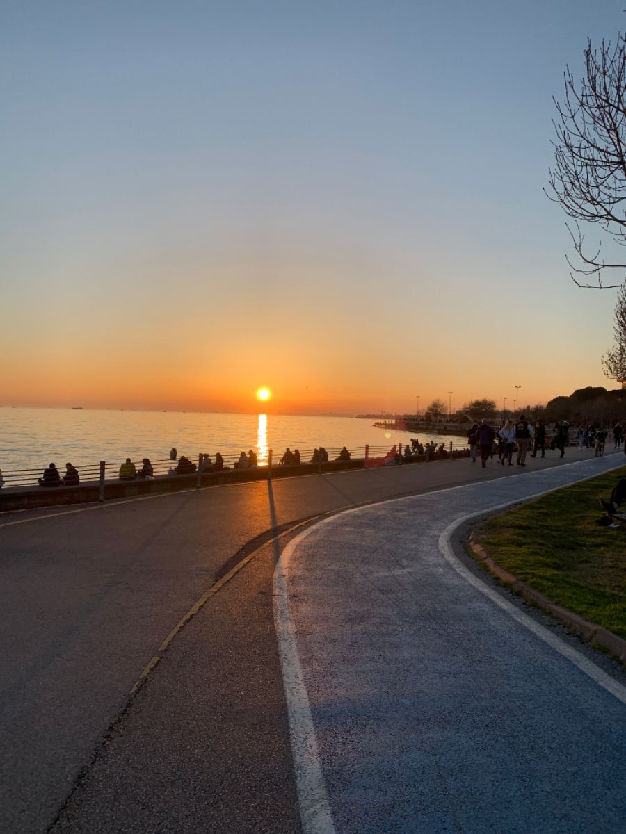 Caddebostan Sahili ve Eğlence Turu