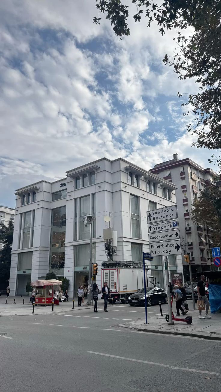Caddebostan Sahili ve Eğlence Turu